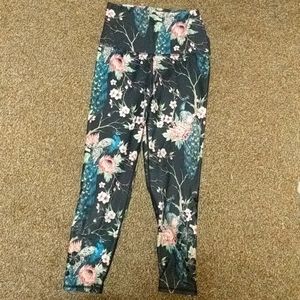 Peacock print leggings (capri length)